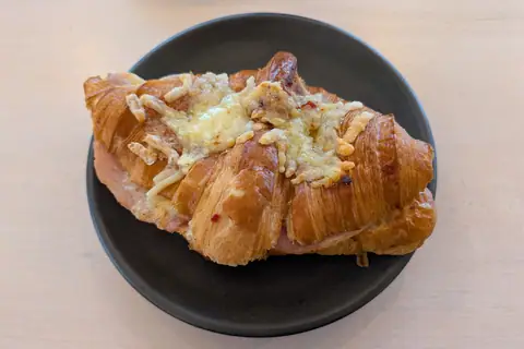 Real Pâtisserie photo 1